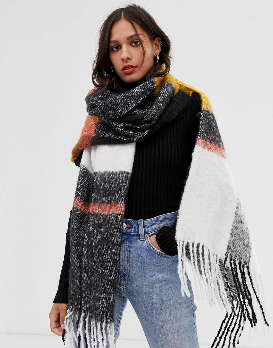 широкий пушистый шарф. шарф снуд из искусственного меха. пушистый шарф. пушистый шарф. шарф пушистый женский.