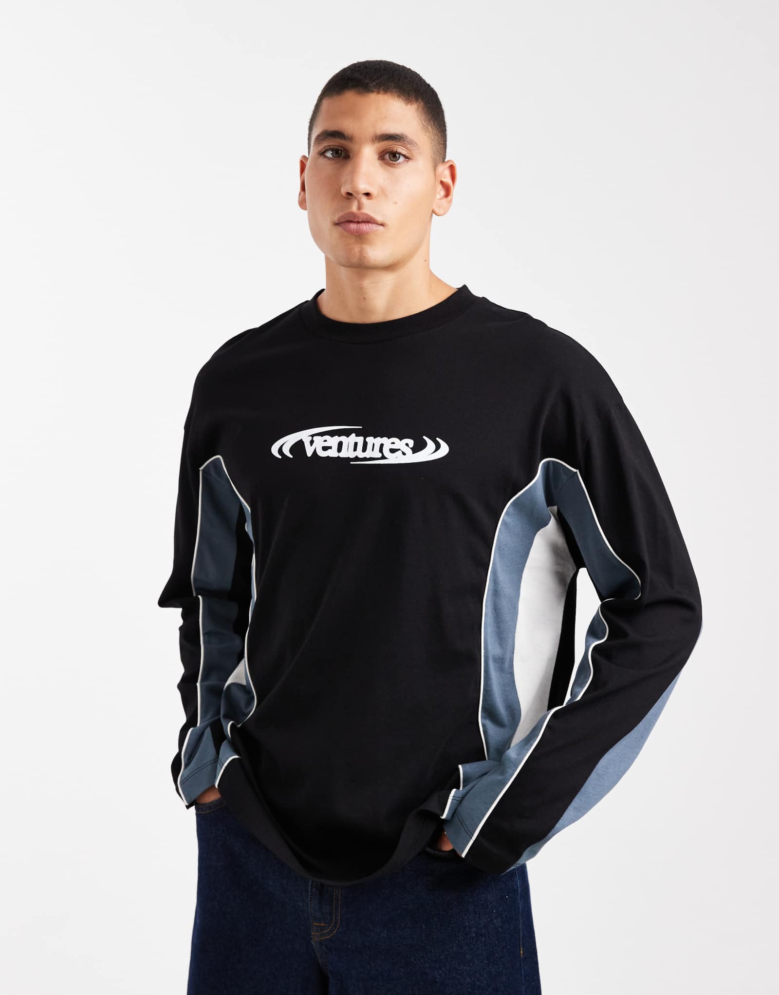 ДИЗАЙНЕРСКАЯ футболка ASOS с длинным рукавом оверсайз черного цвета с текстовым рисунком