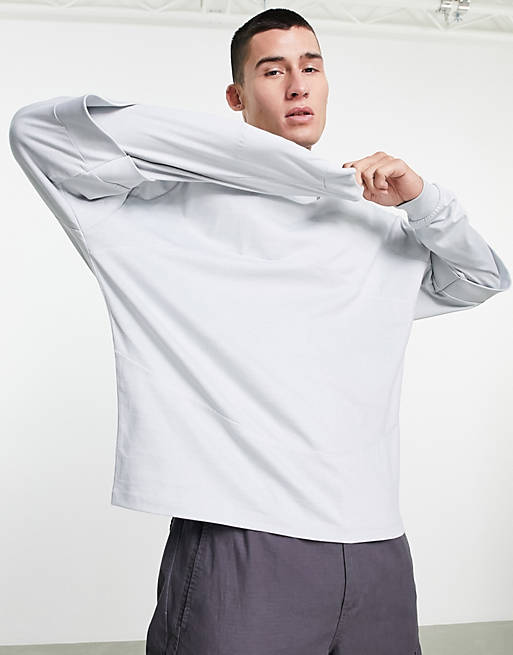 Men oversized long sleeve double layer t-shirt with high neck in grey 