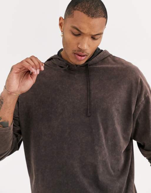 brown hooded t shirt