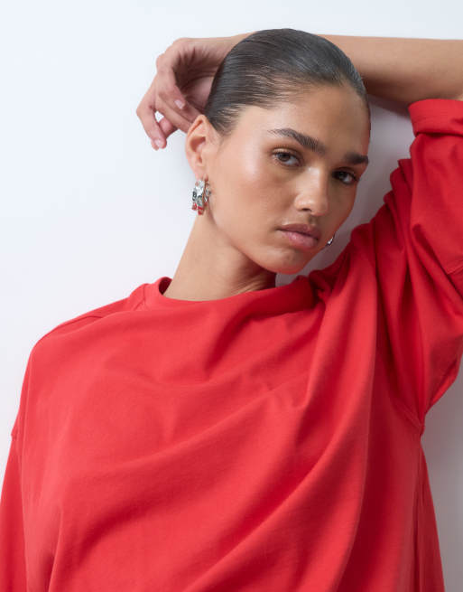 ASOS DESIGN oversized long sleeve skater t-shirt in red, 3 of 4