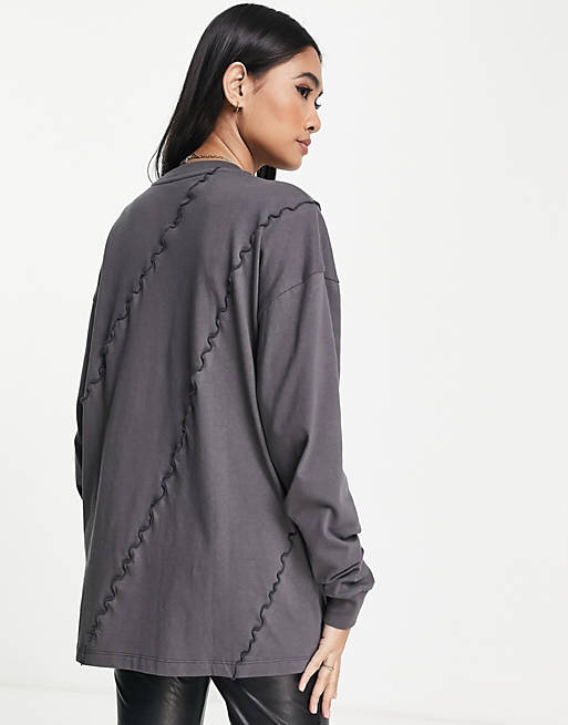  oversized long sleeve t-shirt with exposed seam detail in charcoal 