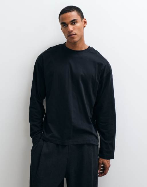 ASOS DESIGN oversized long sleeve t-shirt with text graphic in black, 2 of 5
