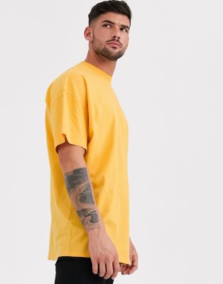 baggy yellow shirt