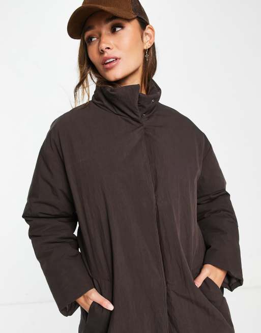 ASOS DESIGN oversized maxi puffer jacket in brown, 3 of 4