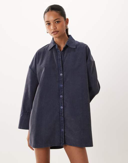 ASOS DESIGN oversized mini overhemdjurk van cord in denimblauw met wassing, 2 van 4