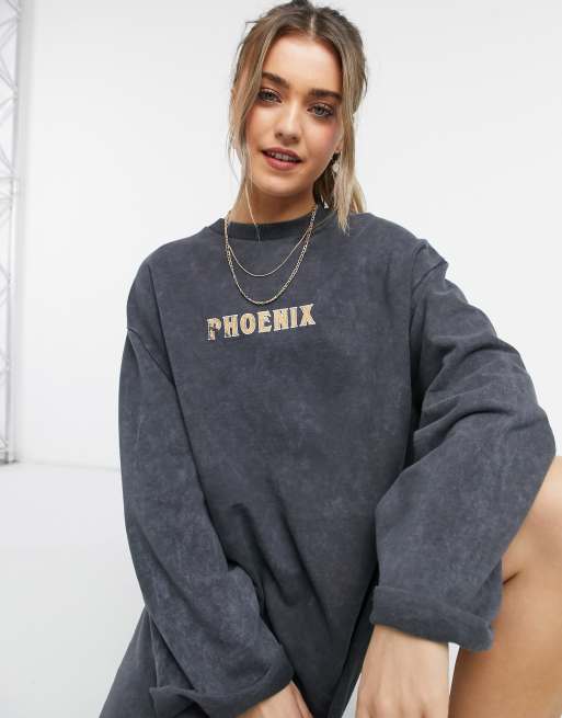 Large edge print sweatshirt