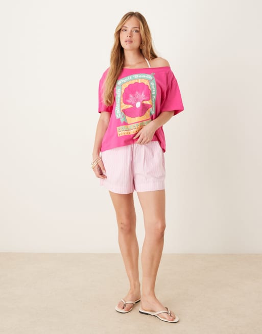 ASOS DESIGN oversized off shoulder t-shirt with oyster shell graphic in pink, 2 of 4