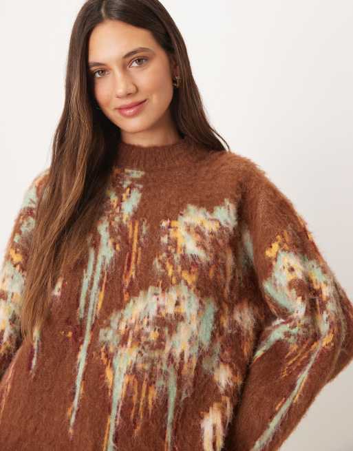 ASOS DESIGN - Oversized og børstet brun striktrøje med abstrakt blomstermønster og rund hals, 3 af 4