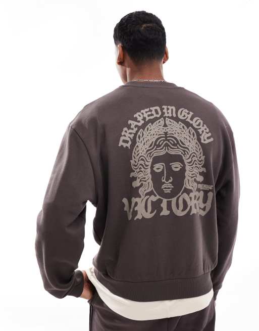 ASOS DESIGN - Oversized og brun sweatshirt med firkantet pasform og print på front og ryg