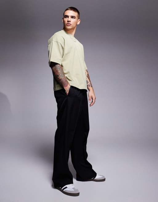 ASOS DESIGN - Oversized og kakifarvet T-shirt med oprullede ærmer i kraftigt 240 gsm-stof 
