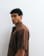 Thumbnail 1 van 5