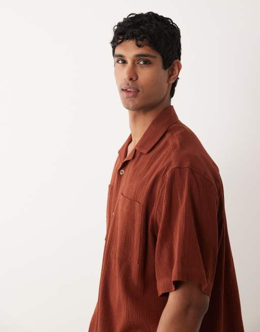ASOS DESIGN - Oversized overhemd met reverskraag en gekreukte textuur in bruin, 4 van 5