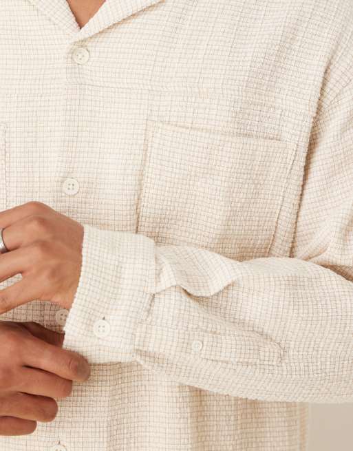 ASOS DESIGN - Oversized overhemd met textuur en reverskraag in stone micro ruit, 5 van 5