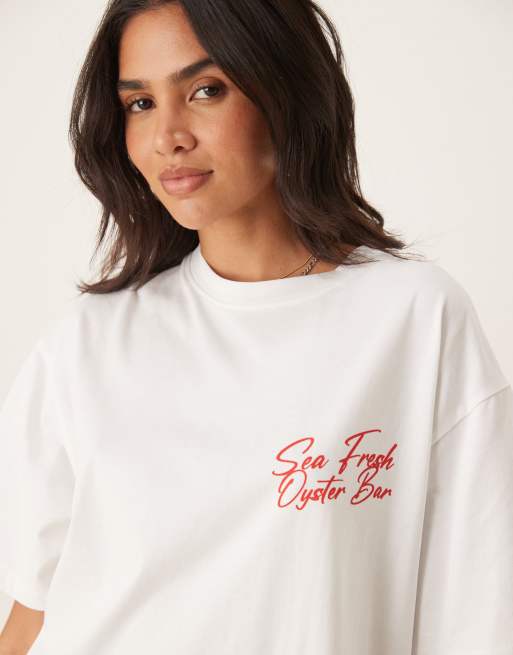 ASOS DESIGN oversized oyster bar graphic in white