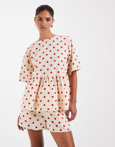 ASOS DESIGN - Oversized peplum-top med korte ærmer og polkaprikker - view 1