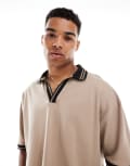 [ASOS DESIGN] ASOS DESIGN oversized pique polo with contrast collar and hem detail in stone-Brown S SILVER MINK