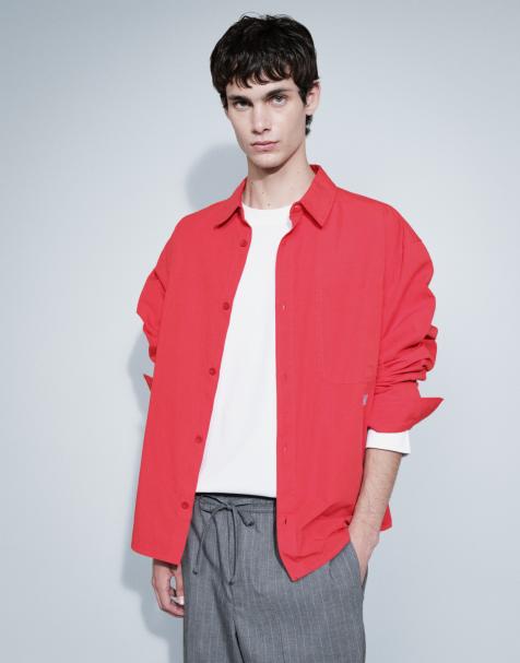 ASOS DESIGN oversized poplin overhemd met borstborduursel in rood - view 1