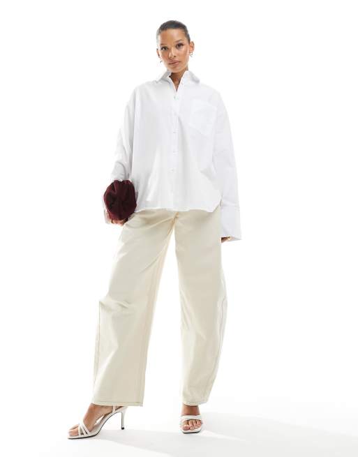 ASOS DESIGN - Oversized poplin overhemd met extreme manchetten in wit, 3 van 4