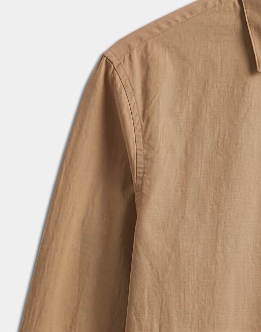 ASOS DESIGN oversized poplinskjorta med polokrage i beige, 9 av 10