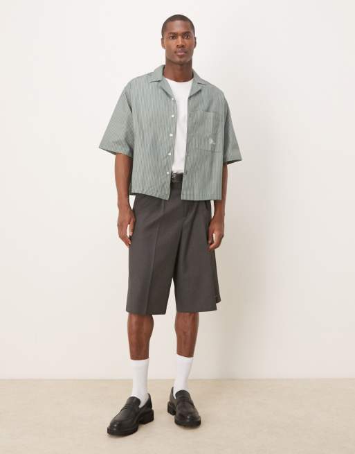 ASOS DESIGN - Oversized recht gestreept overhemd met borduursel op de zak in groen, 2 van 4