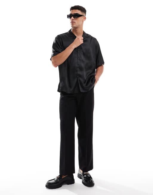ASOS DESIGN - Oversized recht satijnen overhemd met reverskraag en versiering in zwart, 4 van 4