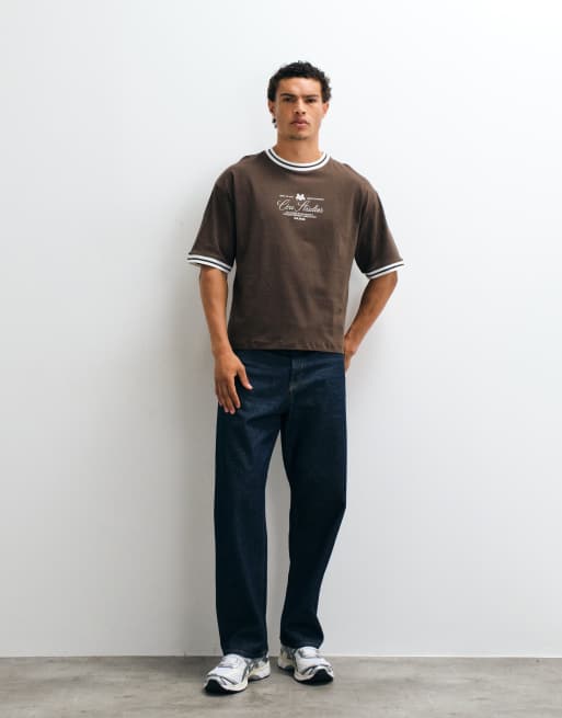 ASOS DESIGN - Oversized recht T-shirt met grafische tekstprint in bruin, 2 van 7