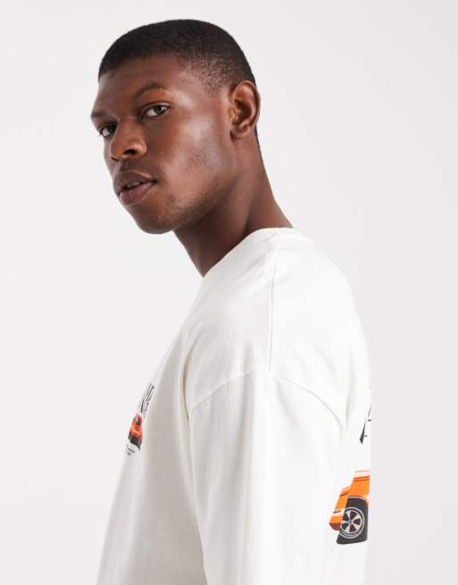 ASOS DESIGN - Oversized recht T-shirt met grafische vintge auto-print in gebroken wit, 4 van 5