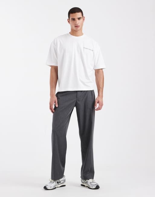 ASOS DESIGN - Oversized recht T-shirt met Miso-print op de achterkant in wit, 2 van 5
