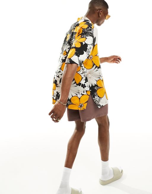 ASOS DESIGN oversized revere longline bowling shirt in 70s floral, 5 of 5