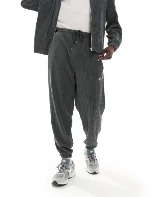 ASOS DESIGN oversized ribbed velour joggers in washed charcoal, 2 of 5