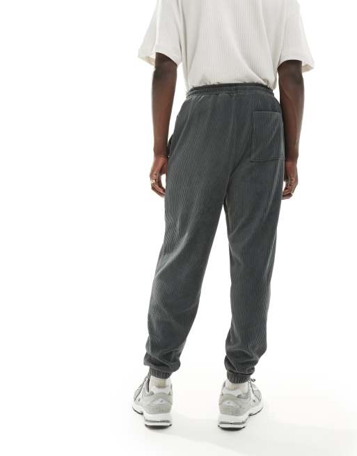 ASOS DESIGN oversized ribbed velour joggers in washed charcoal, 4 of 5