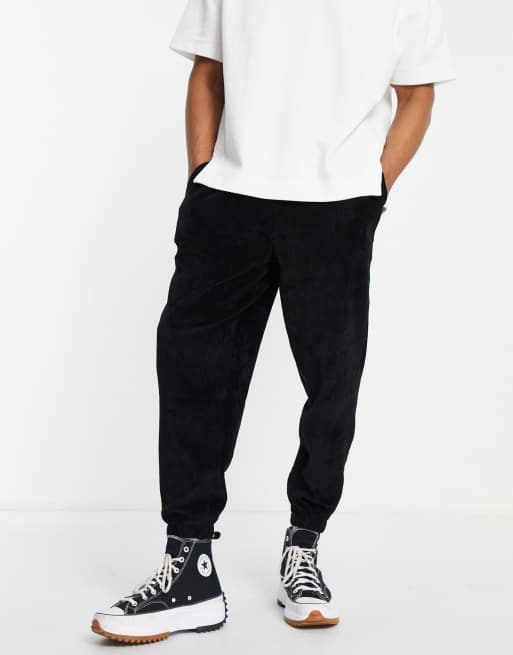 ASOS DESIGN - Oversized, ribstrikkede joggingbukser i sort velour - Del af sæt