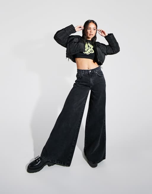 ASOS DESIGN - Oversized 'roomy' spijkerbroek met middelhoge taille van katoenmix in zwart - BLACK