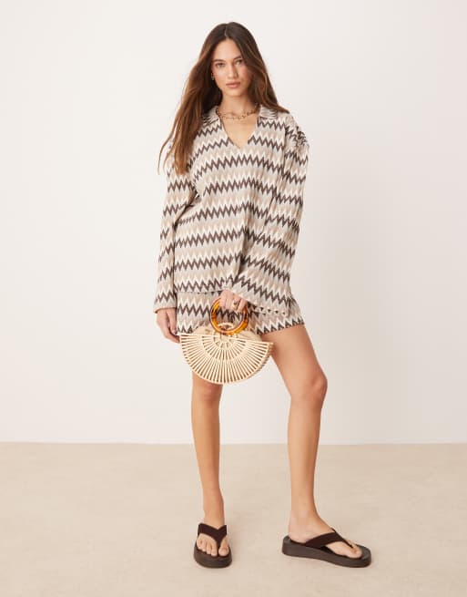 ASOS DESIGN oversized rugby collar top in brown chevron stripe (part of a set), 2 of 4