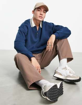 ASOS DESIGN - Oversized rugbysweatshirt met polokraag en stippen in marineblauw