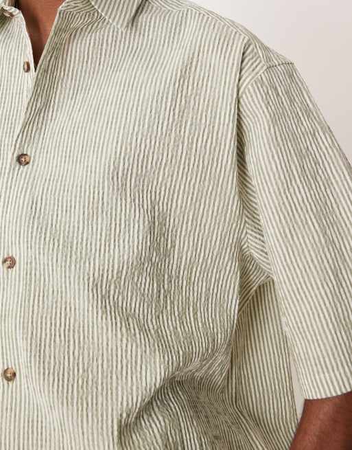 ASOS DESIGN oversized seersucker shirt in green, 3 of 4