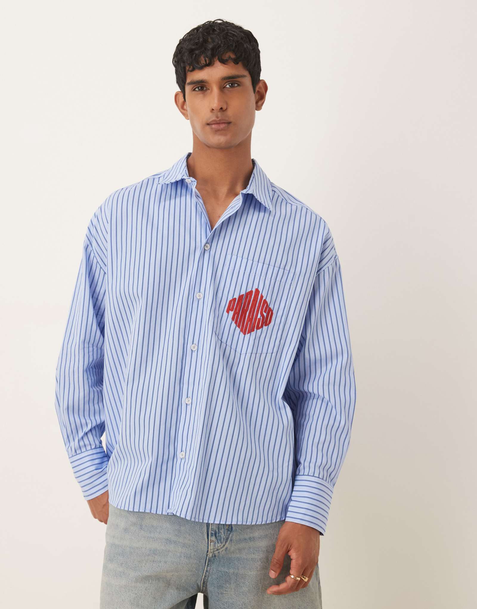 ДИЗАЙНЕРСКАЯ рубашка оверсайз ASOS в синюю полоску с вышивкой на груди