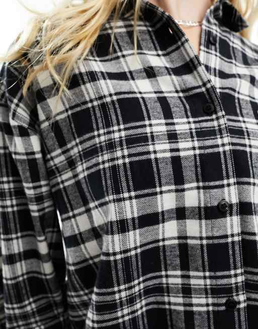 ASOS DESIGN oversized shirt in brushed mono check , 2 of 4