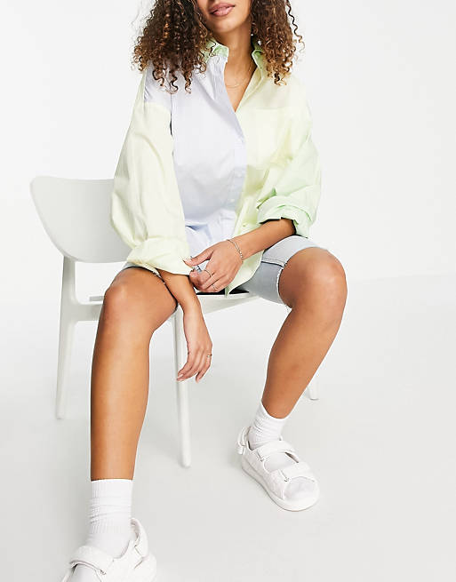 Tops Shirts & Blouses/oversized shirt in green colour block 