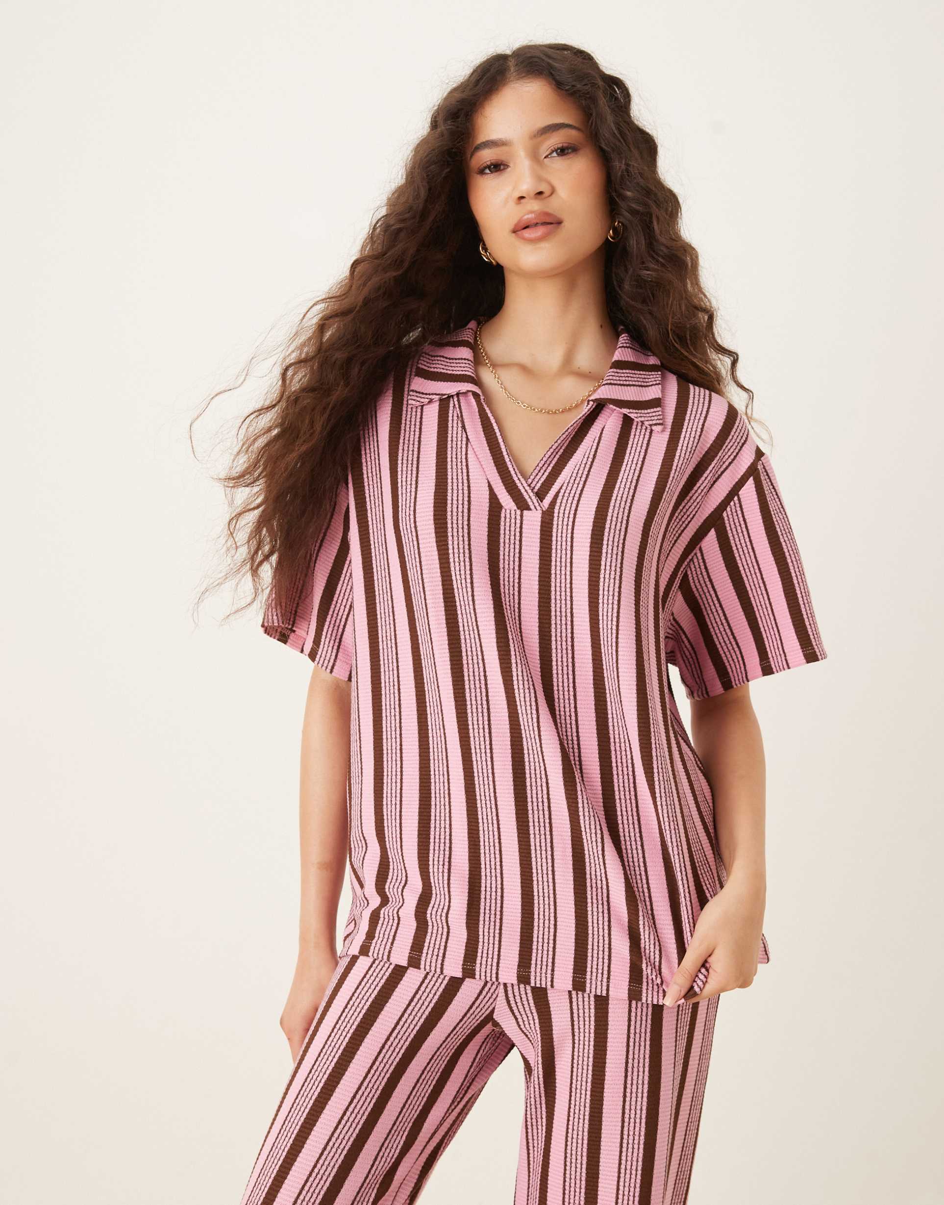 asos design oversized short sleeve rugby top in pink and choc stripe - part of a set