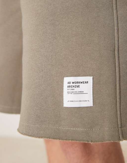 ASOS DESIGN oversized shorts with woven patch and raw edge in khaki (part of a set), 2 of 5