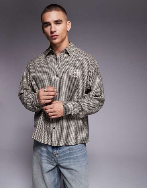 ASOS DESIGN - Oversized skjorte med broderi på brystet og sorte tern i firkantet pasform