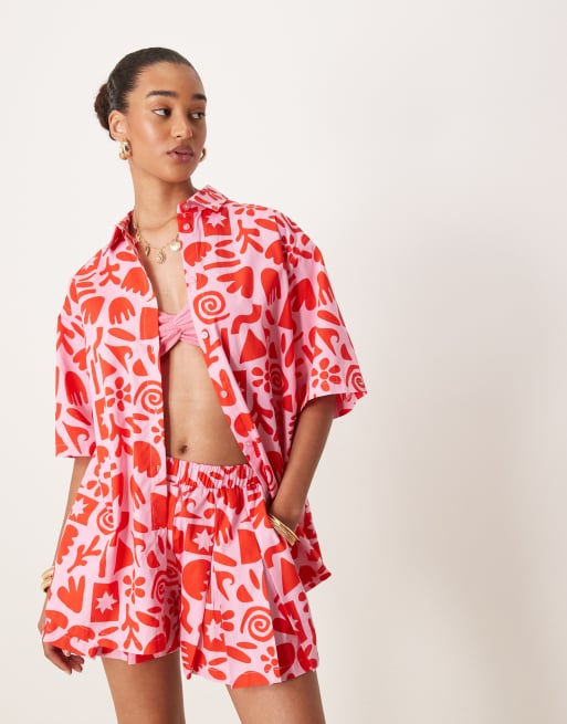 ASOS DESIGN - Oversized skjorte med korte ærmer og kunstprint - Del af sæt