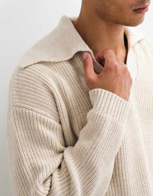 ASOS DESIGN oversized strikket polo-striktrøje med ekstrem åben krave i ecru, 4 af 5