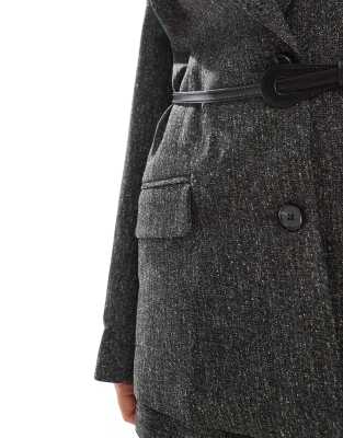 ASOS DESIGN OVERSIZED STRONG SHOULDER BELTED BLAZER-MULTI 
