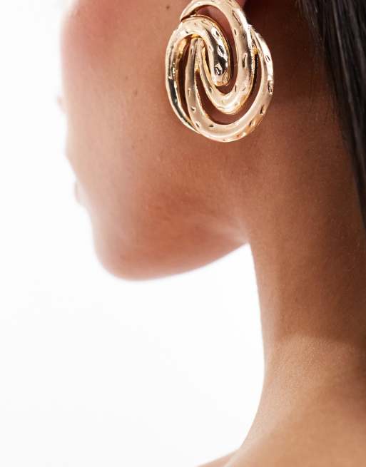 ASOS DESIGN oversized stud earrings with swirl brushed and shiny detail in gold tone, 4 of 4