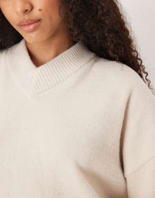 Asos Design Oversized Super Soft V Neck Sweater In White