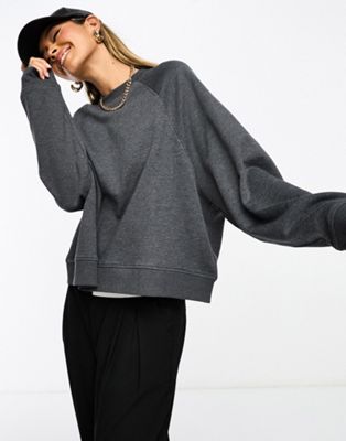 Asos Design Oversized Sweat With Raglan Detail In Charcoal-gray