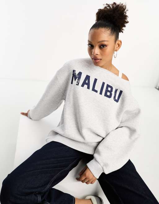 ASOS DESIGN - Oversized sweater met blote schouders en grafische Malibu-print in gemêleerd ijsgrijs